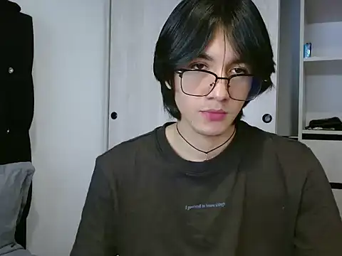 Matti Mendez  online show from July 10, 2026, 5:59 pm