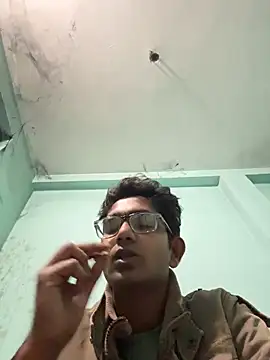 Snapshot of slaveboi9876 chatting on January 5, 2026, 6:55 pm slaveboi9876 online show from January 5, 2026, 6:55 pm