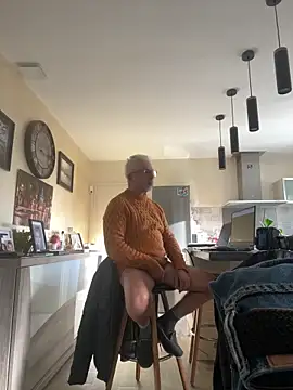 Roccobis online show from December 16, 2025, 2:22 pm