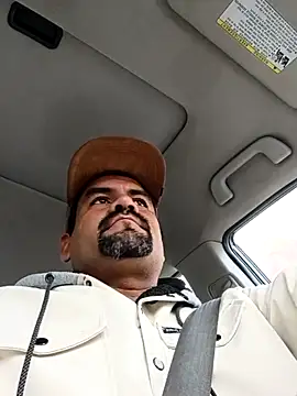 theking1 1 online show from December 19, 2025, 3:52 pm