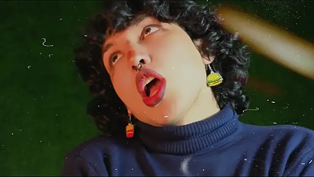 -BlueOpal- online show from November 22, 2025, 7:57 pm