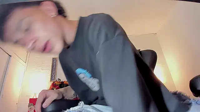 iammariano online show from December 17, 2025, 3:34 am