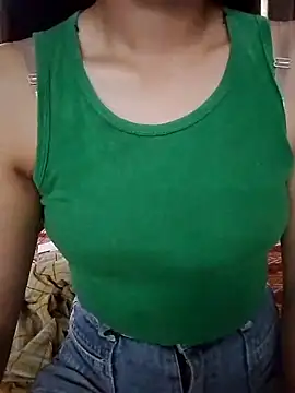 Snapshot of Lover-loverxx chatting on September 30, 2025, 1:32 am Lover-loverxx online show from September 30, 2025, 1:32 am