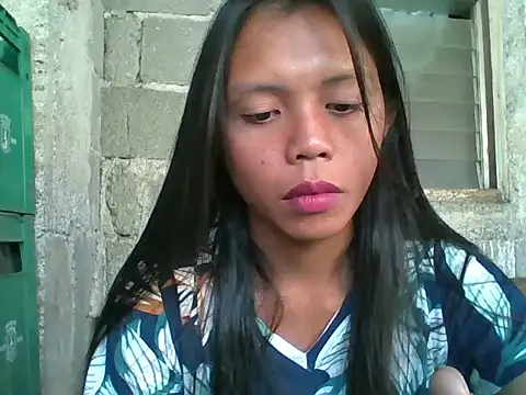 Kim25xxxx online show from October 2, 2025, 1:45 am