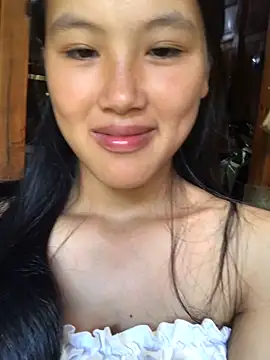 Mai lovely online show from September 28, 2025, 3:45 am