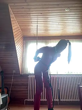 Snapshot of imslutforanyone chatting on November 7, 2025, 9:42 am imslutforanyone online show from November 7, 2025, 9:42 am