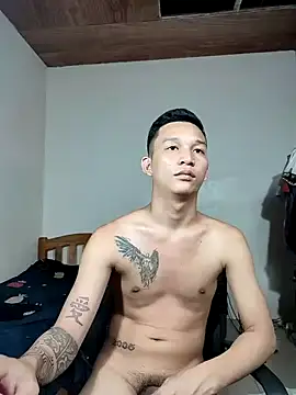 Snapshot of asianmonstercock05 chatting on October 1, 2025, 11:00 pm asianmonstercock05 online show from October 1, 2025, 11:00 pm