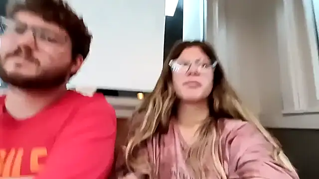 xofrankiefinexo online show from September 28, 2025, 6:41 am