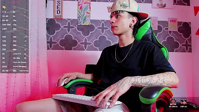 Skinny batman online show from December 22, 2025, 8:17 pm