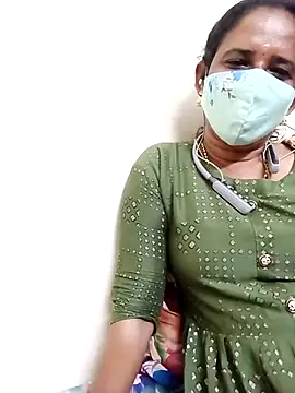 Snapshot of tamil_Boomika chatting on November 15, 2025, 5:20 pm tamil Boomika online show from November 15, 2025, 5:20 pm