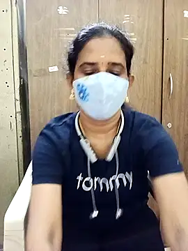 Snapshot of tamil_Boomika chatting on November 21, 2025, 6:06 pm tamil Boomika online show from November 21, 2025, 6:06 pm