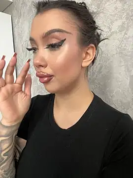 kiss Lissa online show from January 16, 2026, 10:41 am