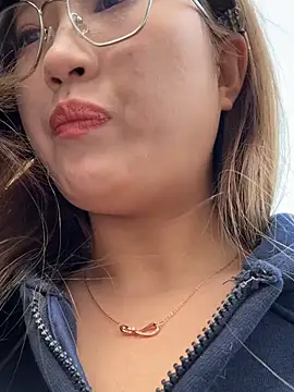 redrose520 online show from March 7, 2026, 9:28 am