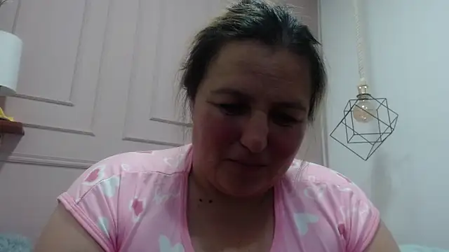 SweetRouse   online show from October 1, 2025, 3:07 pm