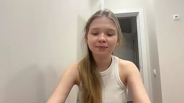 CandysRose online show from March 1, 2026, 8:44 pm