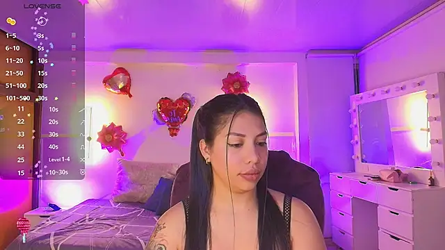 kloe28 online show from February 15, 2026, 3:58 am