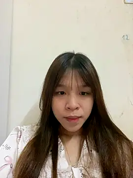 Hanaa07  online show from October 8, 2025, 10:35 am