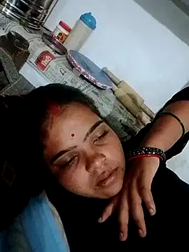 Cuty nensi online show from September 29, 2025, 3:50 pm