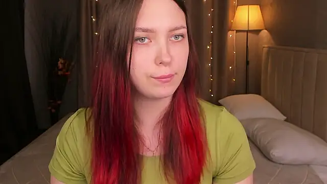 Monica  Queen online show from March 5, 2026, 5:36 am