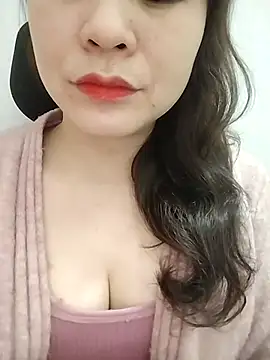 Girl Shy2000 online show from February 11, 2026, 3:22 am