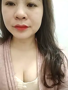 Girl Shy2000 online show from February 13, 2026, 10:17 pm