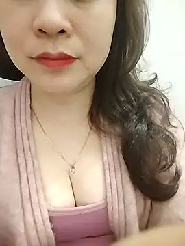 Girl Shy2000 online show from February 19, 2026, 10:55 am