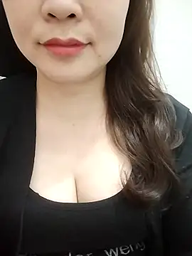 Girl Shy2000 online show from March 14, 2026, 3:45 am