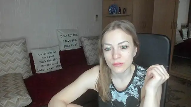 Tiffany Bates online show from February 2, 2026, 3:16 am