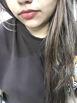 Miss Rose   online show from March 27, 2026, 8:26 am