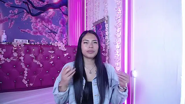 Fresh and Mei online show from October 23, 2025, 5:07 am