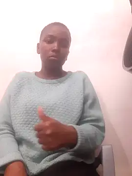 Snapshot of QueenLanaL chatting on October 9, 2025, 8:45 am QueenLanaL online show from October 9, 2025, 8:45 am