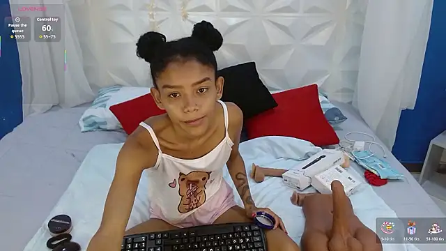 adisson petite1 online show from February 1, 2026, 5:22 pm