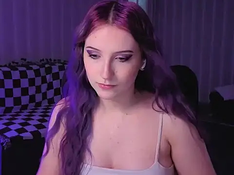 violet-siren-x online show from July 15, 2026, 1:16 pm