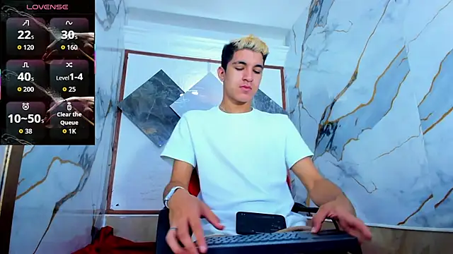 Stiben boy online show from October 11, 2025, 7:12 pm