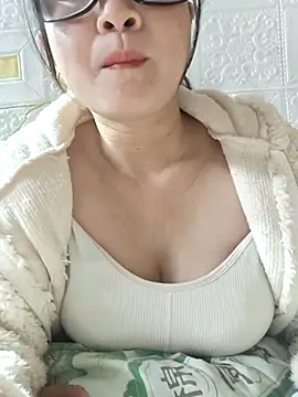 Paul-paul11 online show from December 17, 2025, 12:05 am