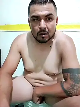 Snapshot of Sk3m_veryhot chatting on May 8, 2026, 8:36 pm Sk3m veryhot online show from May 8, 2026, 8:36 pm