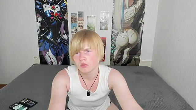 Snapshot of Cattie_w_ chatting on July 14, 2026, 1:08 am Cattie w online show from July 14, 2026, 1:08 am