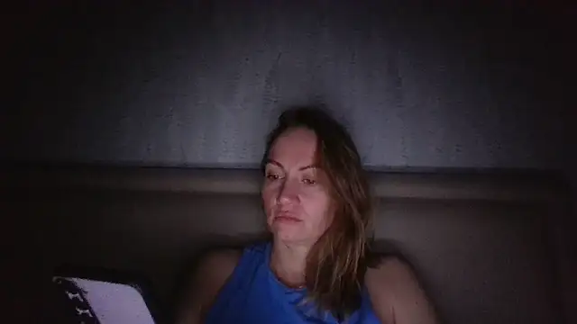 Thavione online show from April 17, 2026, 10:13 pm