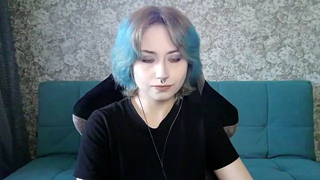 LeisaHopperstad online show from April 15, 2026, 2:13 pm