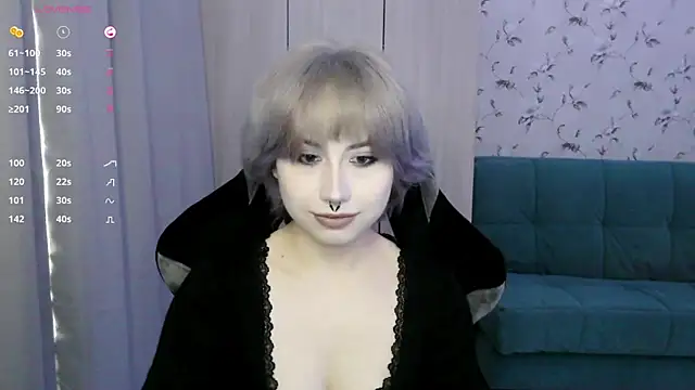 LeisaHopperstad online show from June 2, 2026, 12:18 pm