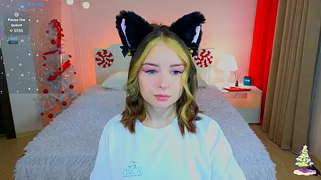  Amelia Shine  online show from December 18, 2025, 2:28 am