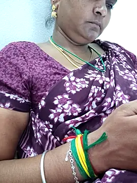 navyasree143 online show from February 6, 2026, 4:39 am