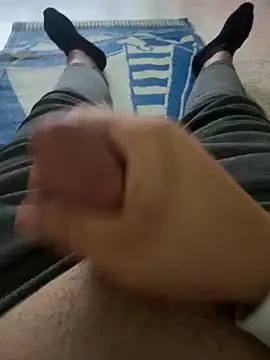 0Mid00 online show from October 15, 2025, 7:30 am