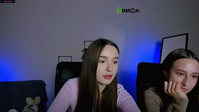 leslie bird online show from September 30, 2025, 12:54 pm