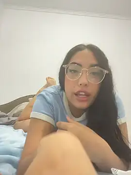 Lana18 lee1 online show from November 17, 2025, 7:52 pm