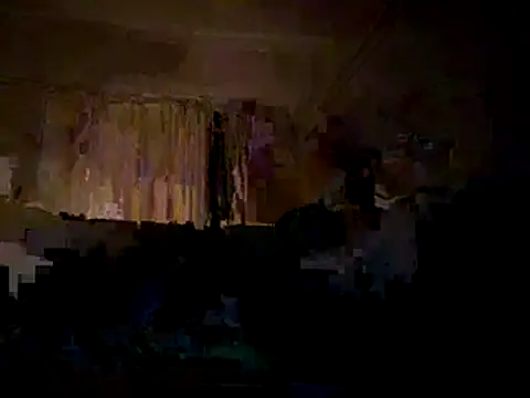 Snapshot of ThrowedWorldWide chatting on November 15, 2025, 12:19 am ThrowedWorldWide online show from November 15, 2025, 12:19 am