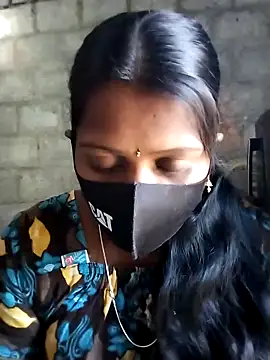 Tamil Hot Sandy online show from February 6, 2026, 3:55 am