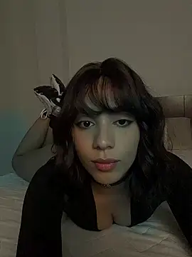 Capricho 01 online show from February 2, 2026, 5:55 pm