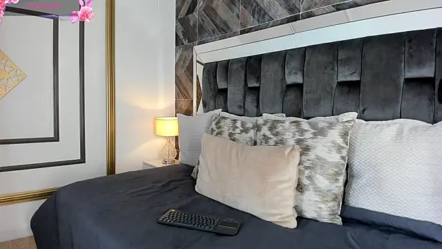 NaylaGrey online show from February 28, 2026, 11:44 am