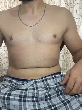 darkness0323 online show from October 27, 2025, 1:04 pm